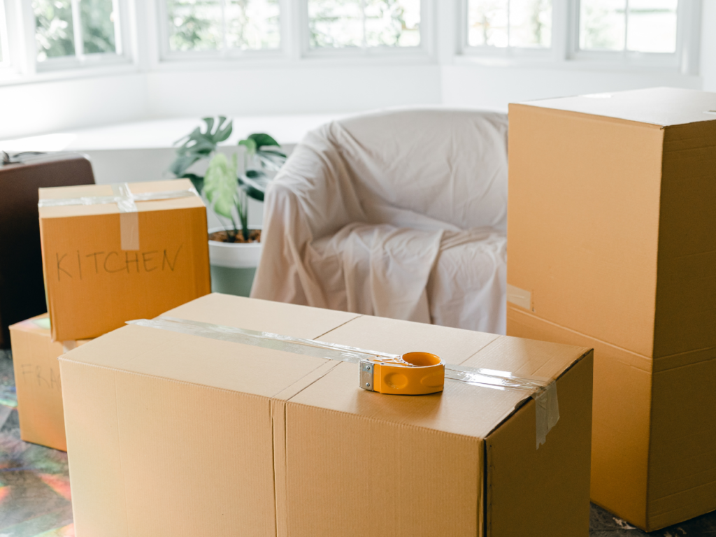 Prepared Boxes for Your Relocation-Real Canadian Movers
